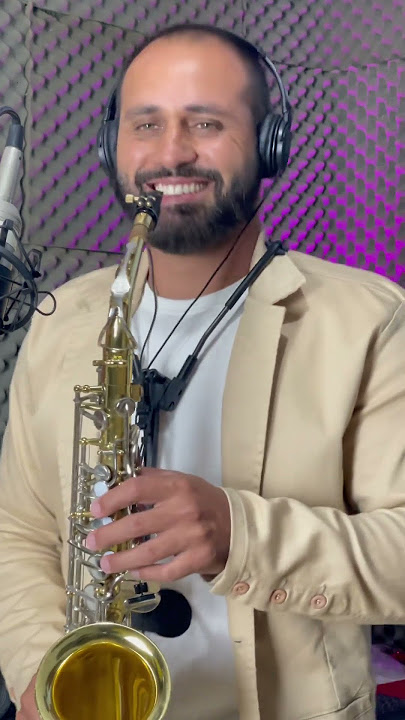 Stuck on you | essa versão ficou linda no sax alto 🎷