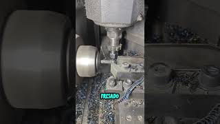 Fabricación precisa de una punta de destornillador
