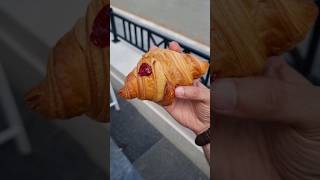 أحلى كرواسون أكلته في حياتي 🥐