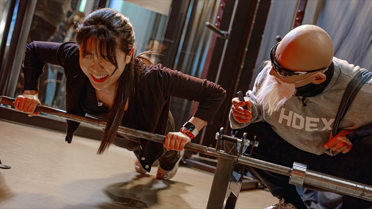 성인 여성 99%는 푸쉬업 1개가 불가능할까?