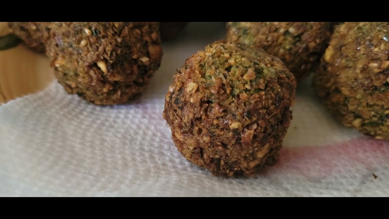 Baking Philosopher: Fresh Hummus and Falafels