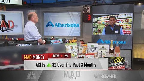 Albertsons CEO discusses higher inflation and stre...
