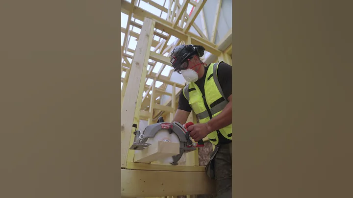 New M18 FUEL™ Rear Handle Circular Saw Gen2