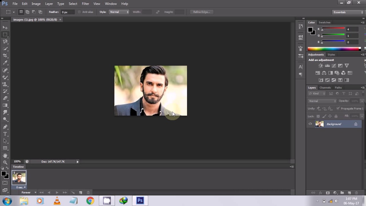 How to cut a photo in cs6 YouTube