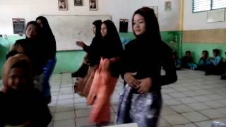 Tari Negeri Jambi Dan Tari Serdanang Laut By Junior High School Baiturrahim Jambi