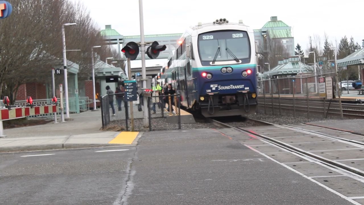 🚆 Sounder Passing Auburn Station – Real Rail Action 🚆