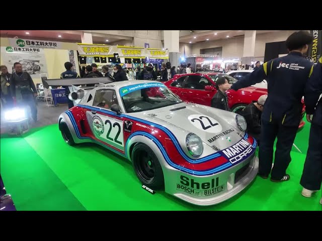 ポルシェカレラ911RSR・MARTINI 大阪オートメッセ - YouTube