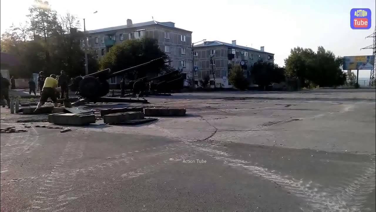 город шахтерск донецкой области. 27 июля 2014 год шахтерск. шахтерск после обстрела. шахтёрск нефтебаза пожар. видео шахтерска.