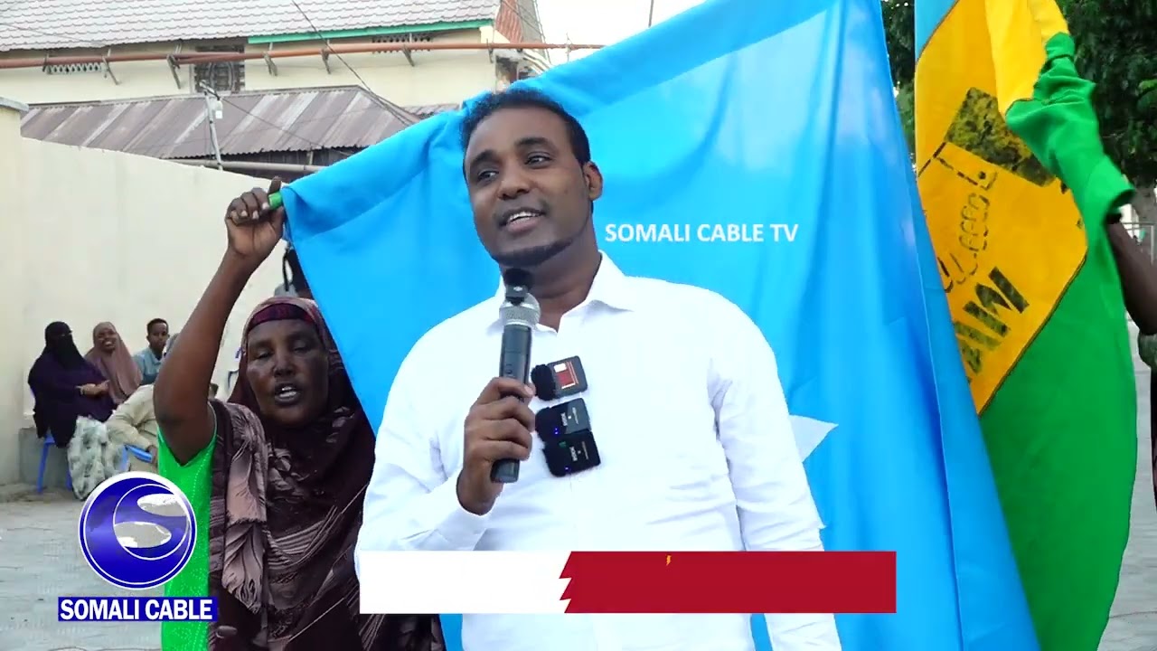 Degmada Wadajir oo lagu qabtay kulanka isdhaxgalka Booliiska & Shacabka iyo maamulka degmada ..