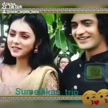kemesraan Mallika singh dan Sumedh mudgalkar