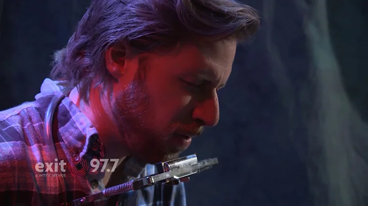 Matthew Wolcott "Dixie's Waltz" (Live @ EXT)