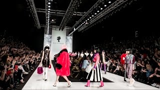 Показ Bella Potemkina Fall-Winter 2017/18 (Mercedes-Benz Fashion Week Russia) Показ Bella Potemkina Fall-Winter 2017/18 (Mercedes-Benz Fashion Week Russia)