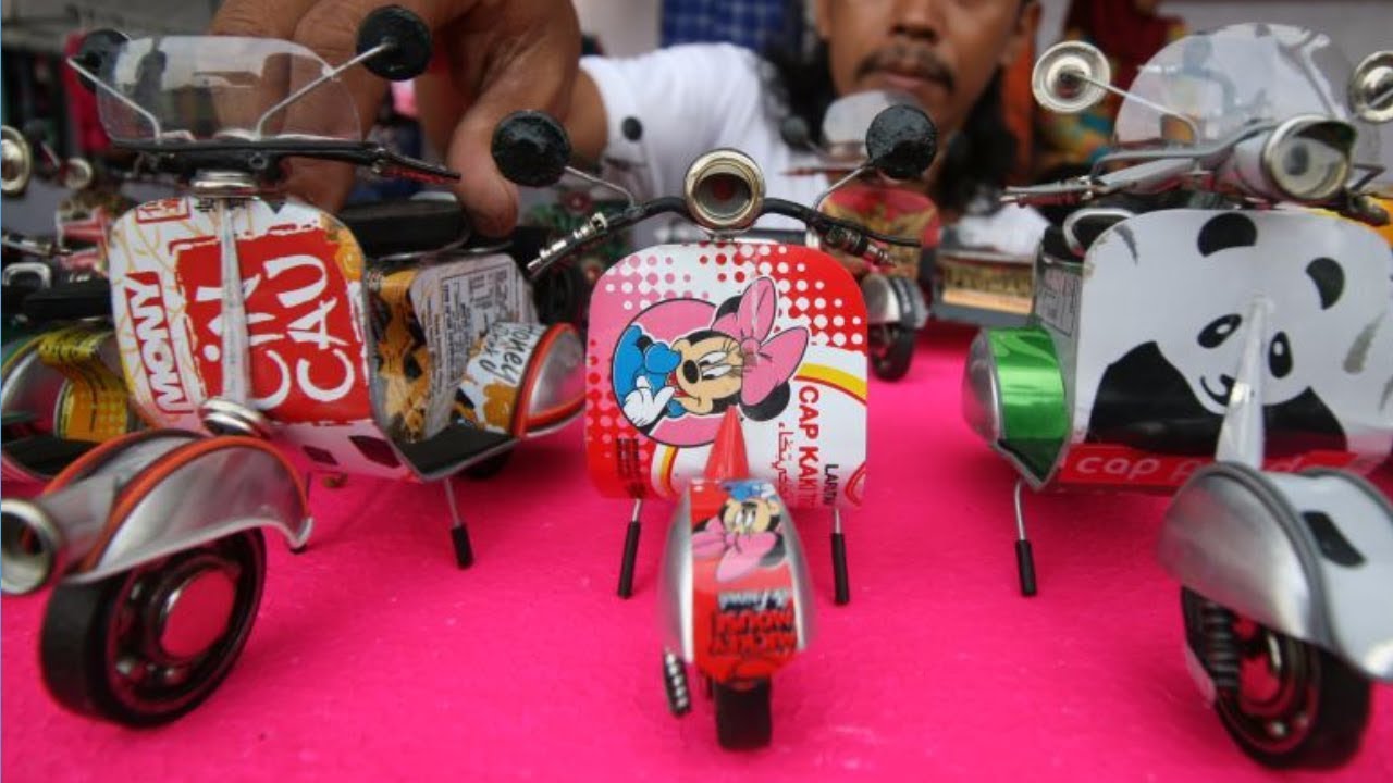 Mengagumkan? Miniatur Motor dari Kaleng Bekas - Galeri