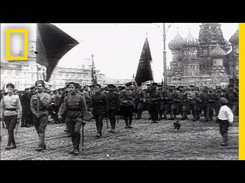 Video: How Lenin Took Power In October 1917 - Alternative View