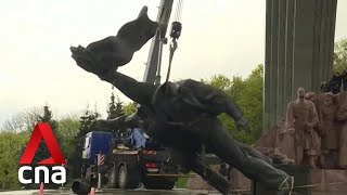 Kyiv dismantles Soviet-era monument symbolising Russia-Ukraine friendship