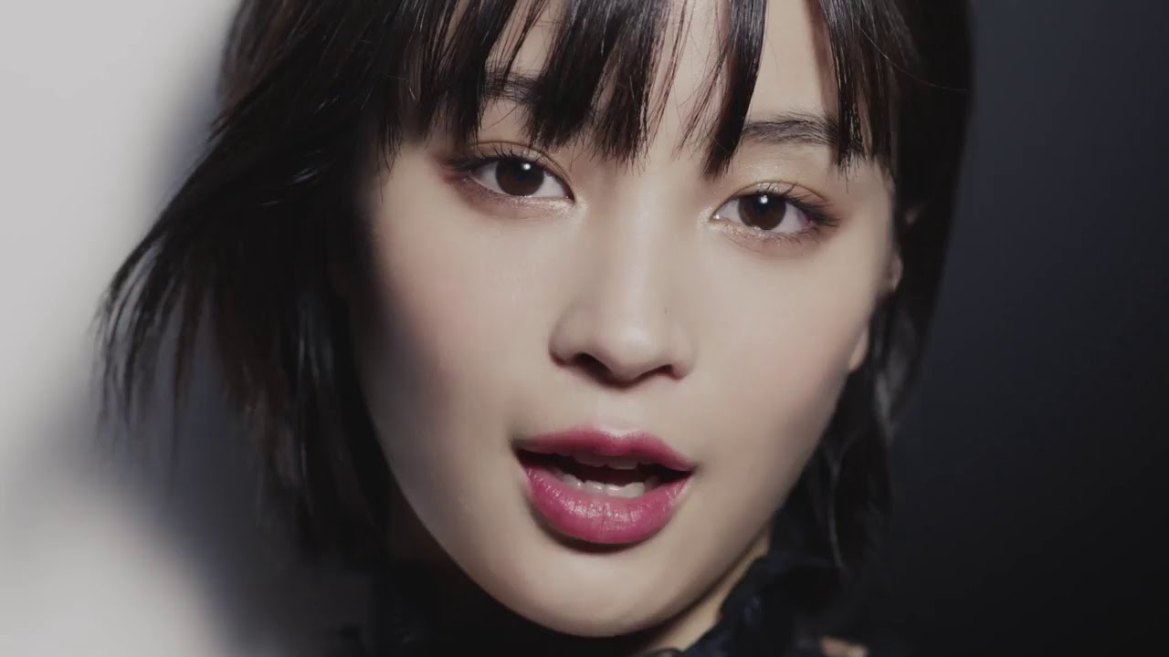 広瀬すず スズキ ワゴンr スティングレー Cm Strong Beautyな広瀬さん篇 ねぇ 白なの 黒なの ハッキリ 広瀬すず Cm Navi