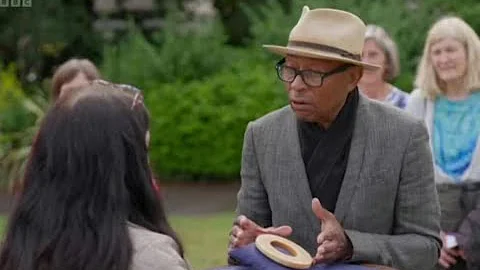 Antiques Roadshow expert refuses to value controversial item 'I won't do it'