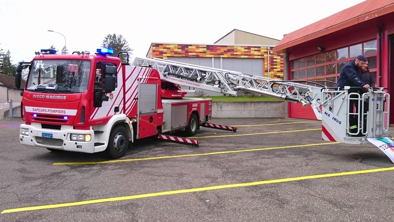 Iveco Magirus / Grande Echelle camion de Pompiers 