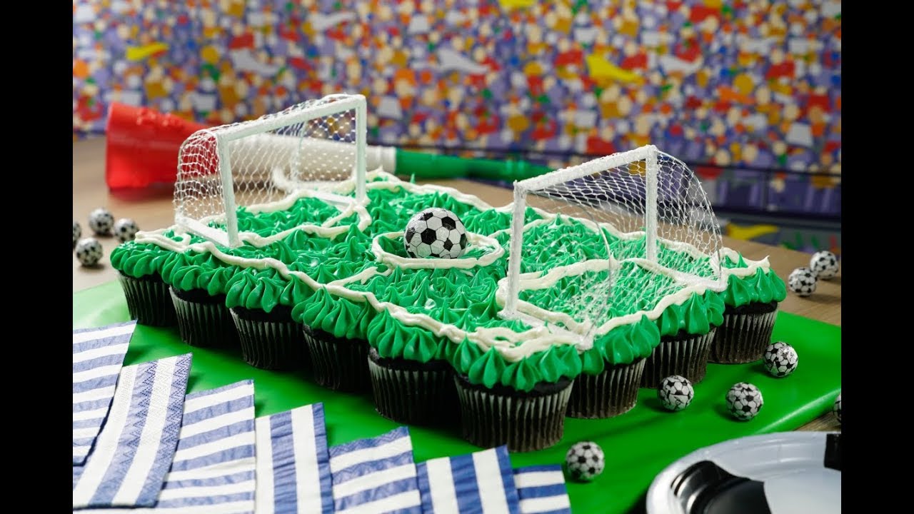 Pastel de Cupcakes de Cancha de Futbol - YouTube