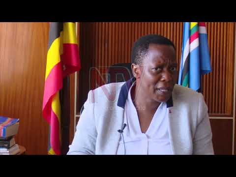 aba-minisitule-baanukudde-betty-nambooze-ku-batwala-abantu-ebweru