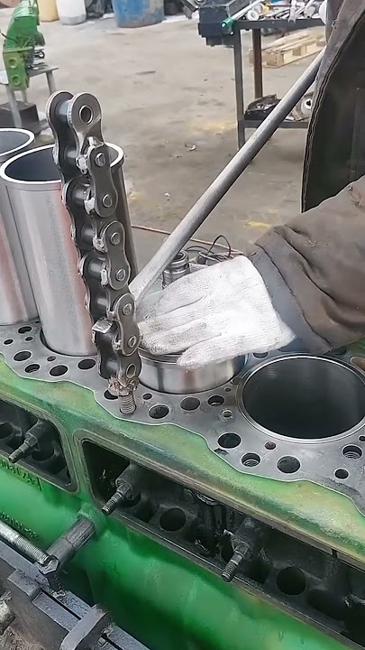 diesel engine maintenance and assembly process #shorts