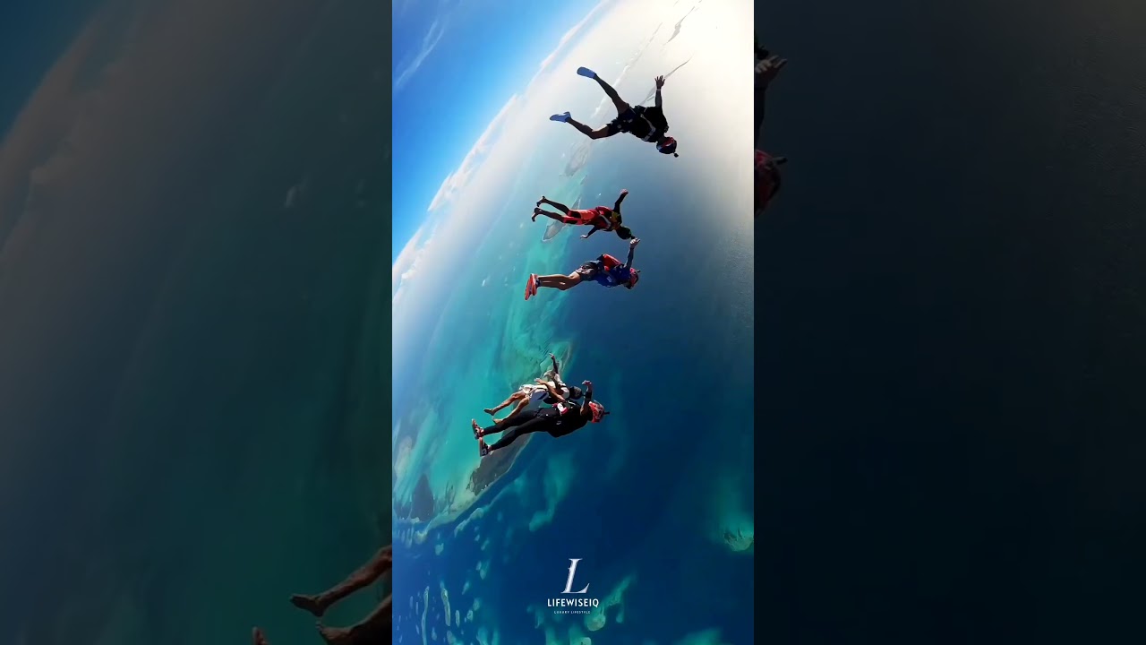 Embracing Opulence: Thriving in 🏰 Luxury Living, 🚗 Exotic Cars, and 💰 the Rich Mindset 💎✨