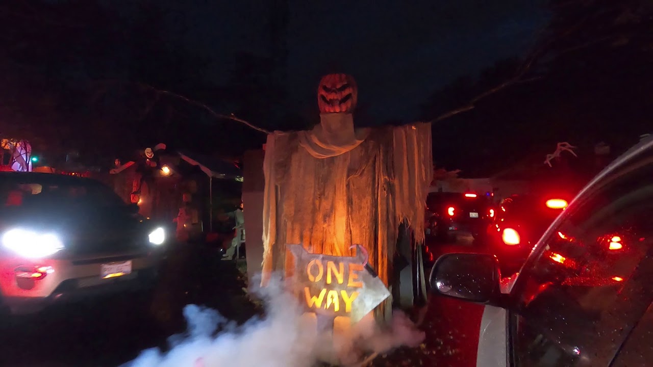 MACK MANOR HAUNTED DRIVE [WHAT SCARES YOU] TOUR AND DRIVETHROUGH YouTube