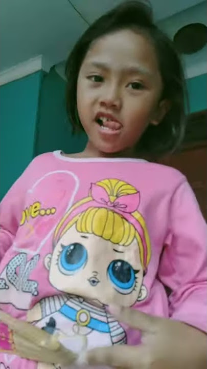 Salma mulai bosan di rumah aja 🤭