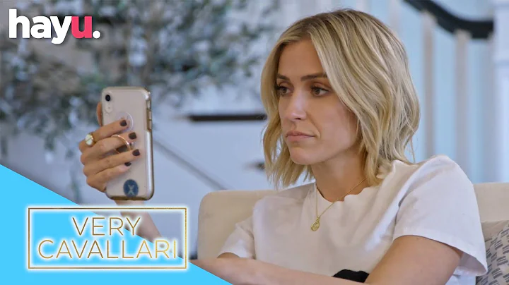 Kristin Tries to Reach Out to Kelly Henderson | Se...