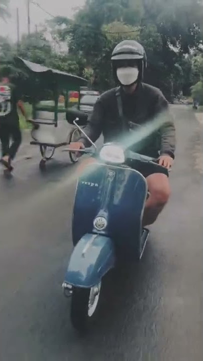 Vespa classic memang paling asyik