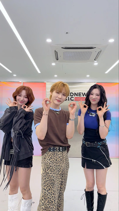 Salute! #AB6IX #전웅 선배님과 #ruok💥 #ifeye #이프아이 #sweet_tang #MEU #미유 #SASHA #사샤 #에이비식스 #JEONWOONG