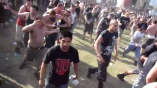 HATEBREED Fucking Huge pit @ Mayhem Festival in L.A. 2010