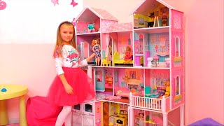 Yaroslava is in the room with dolls, houses and Barbie furniture | Video for children