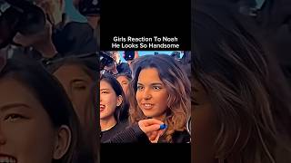 Girls reaction to Noah Schnapp he looks so handsome #strangerthings