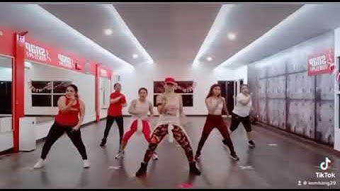 Dj remix “mendung tanpo udan”/tiktok viral/ denny caknan
