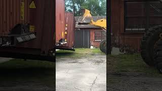 Soft floor or load is to heavy #automobile #accident #truckdriver #truck screenshot 3