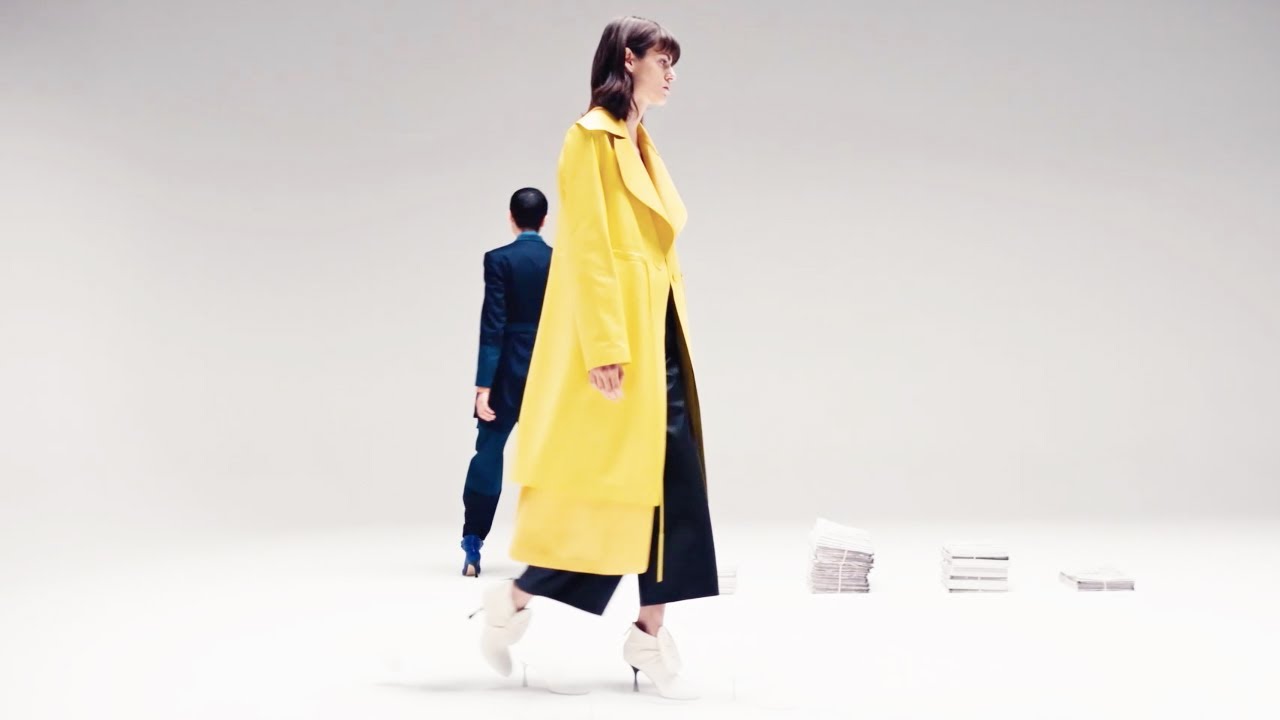 Loewe | Fall/Winter 2021/22 | Paris Fashion Week
