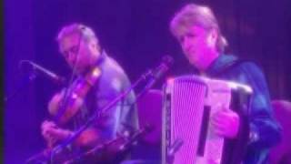 PHIL CUNNINGHAM. Another musical interlude 7.wmv
