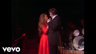 Johnny Cash, June Carter Cash - Jackson (Live In Las Vegas, 1979) chords