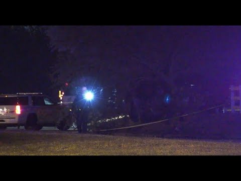 2 carjacking suspects dead, 3 other suspects injured after chase ends in crash in north Harris C...