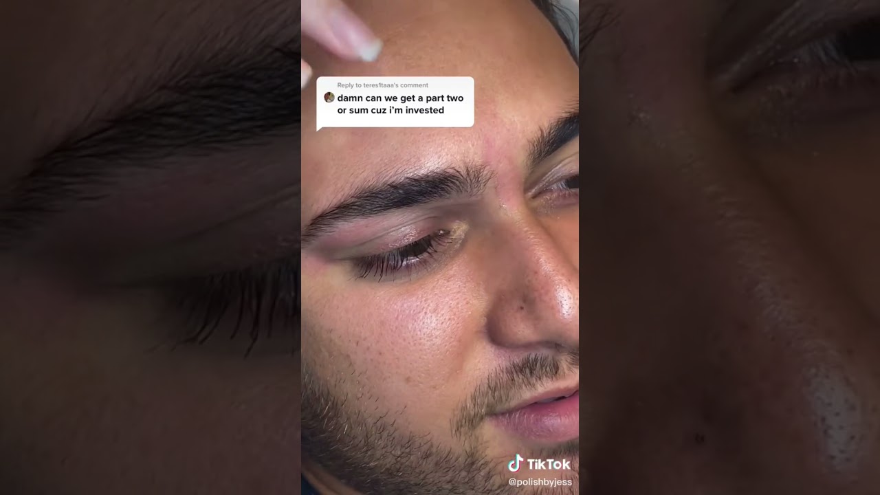 Hello + Lashes it cosmetics mascara