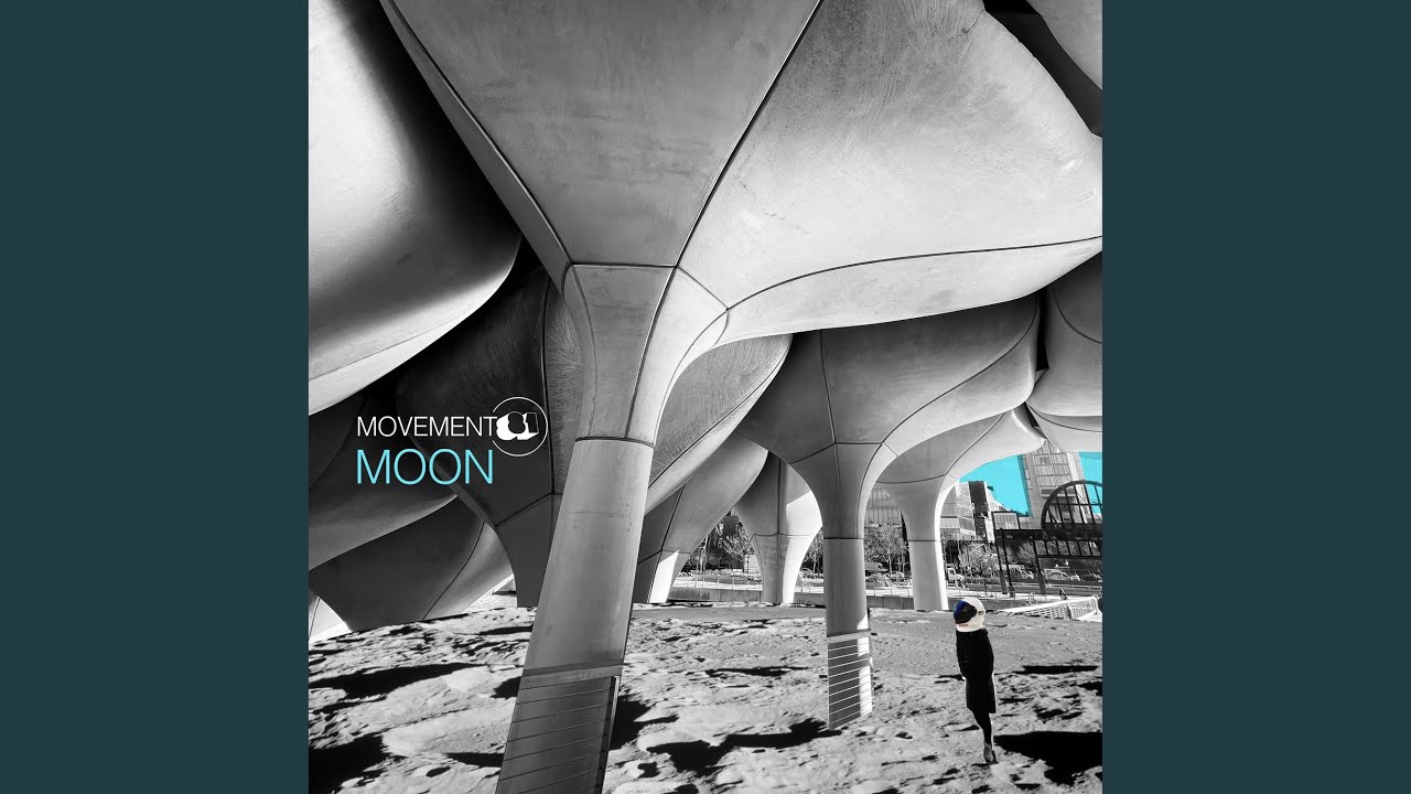 Moon adlı videoyu YouTube'da izle Moon adlı videoyu YouTube'da izle