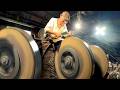 86 Year Old Japanese Blacksmith Makes a Knife His Son Can’t Copy
