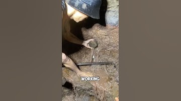 The method of digging a well manually is very unique! #shorts
