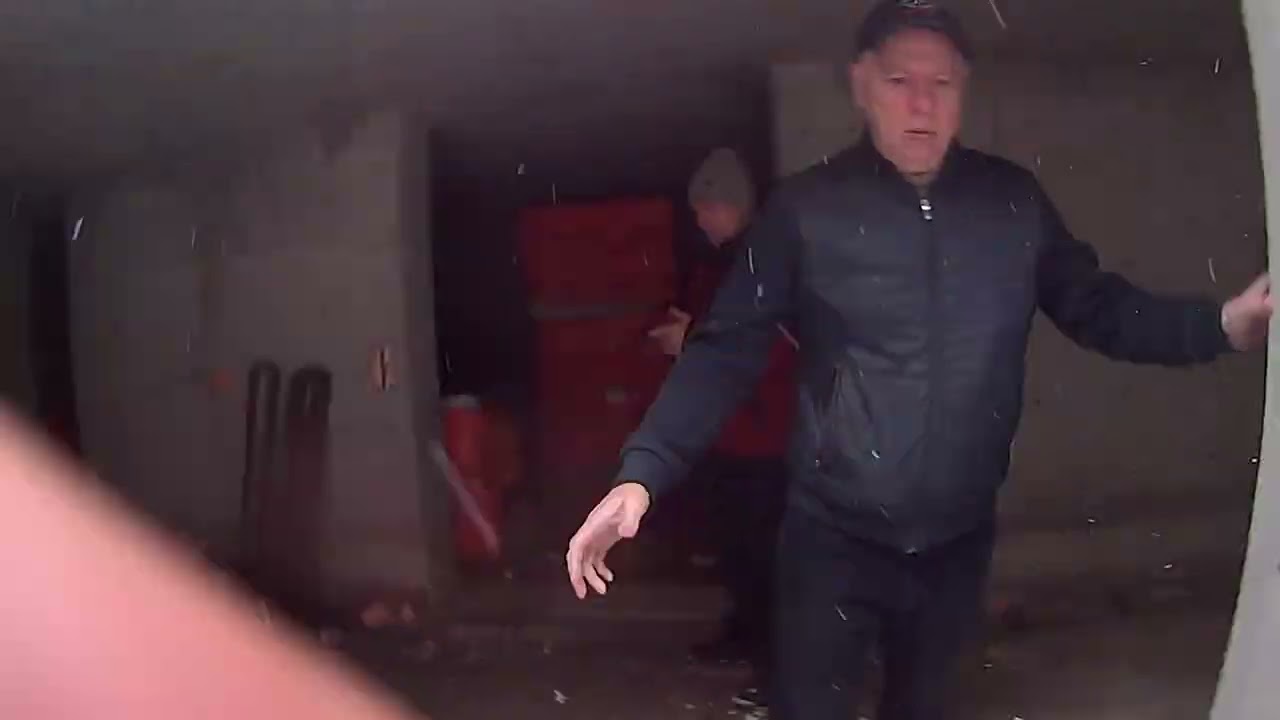 Когда вложил в стройку 10 миллионов, а нет даже первого этажа