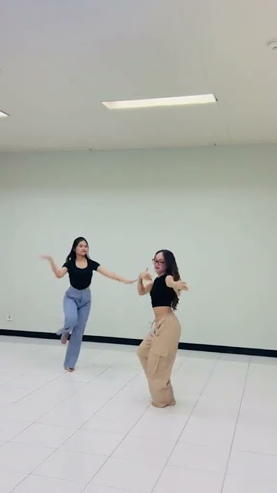 Tiktok jaipong nyi ronggeng viral #short #trending