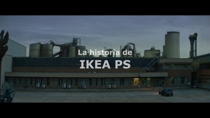 The Magic of the Ikea Big Blue Bag /// New Territory Media