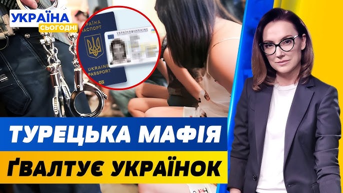 Bir yigit fotosuratlarda yalangoch dumbasini korsatmoqda 10 ta eng seksual porno aktrisalar