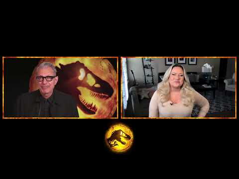 Jeff Goldblum and Laura Dern Talk Epic Reunion for "Jurassic World: Dominion" | Celebrity Page