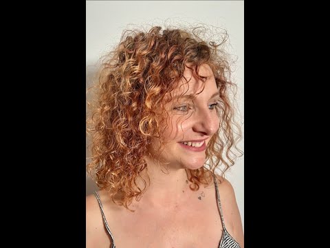 Vidéo: Soins Des Cheveux D'été